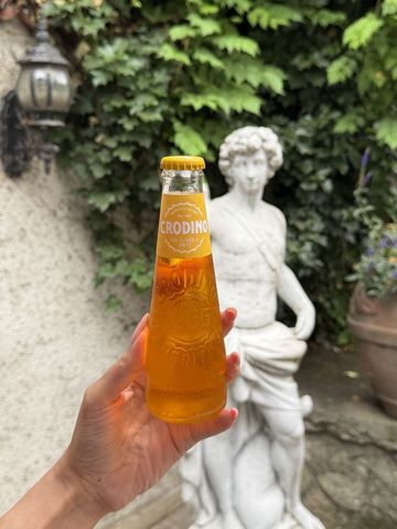 Crodino — aperitivo italian, fără alcool