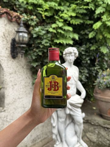 J&B Rare Scotch Whisky