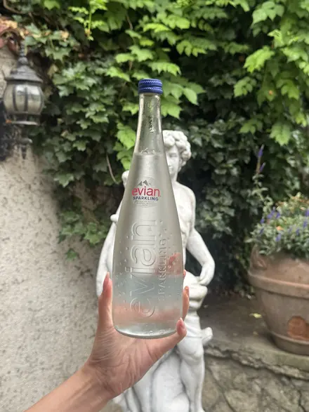 EVIAN Carbogazoasă — 0,75L