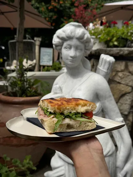 Panini cu Prosciutto Cotto