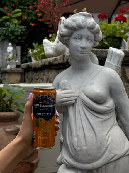 San Pellegrino Aranciata
