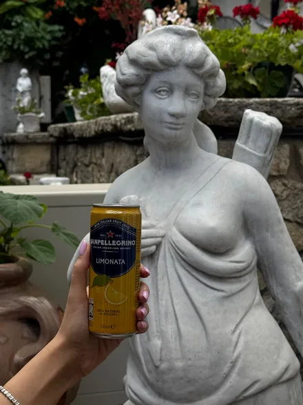 San Pellegrino Limonata