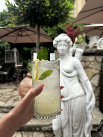 Limonadă Art Deco
